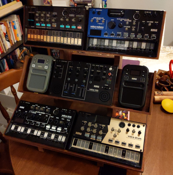 Woodworking: Volca/Kaoss Stand